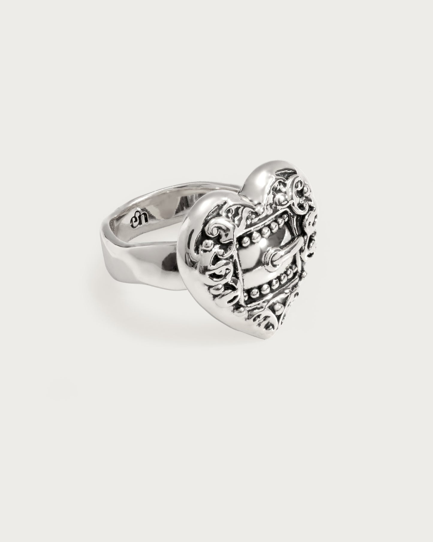 Belted Heart Ring in Silver