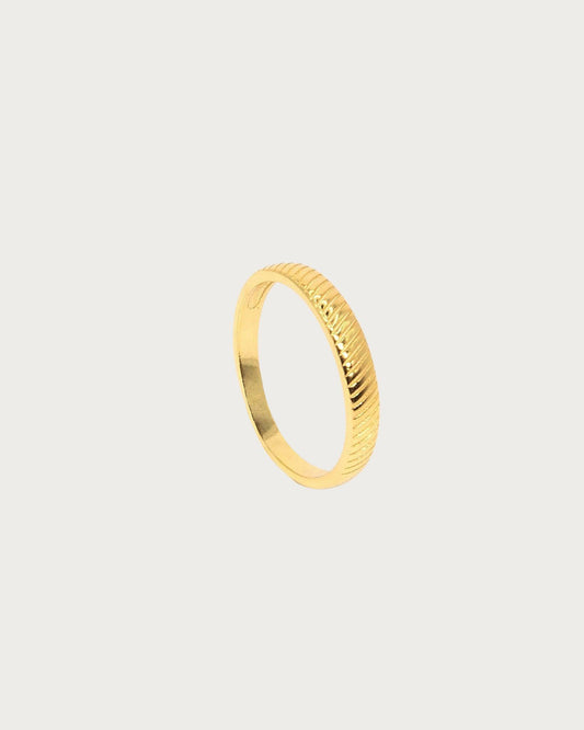 Gold Twill Ring