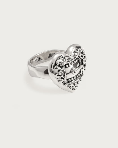 Belted Heart Ring in Silver