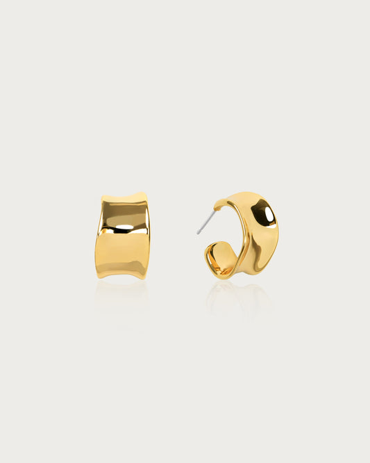 Chunky Flowy Hoop Earrings in Gold
