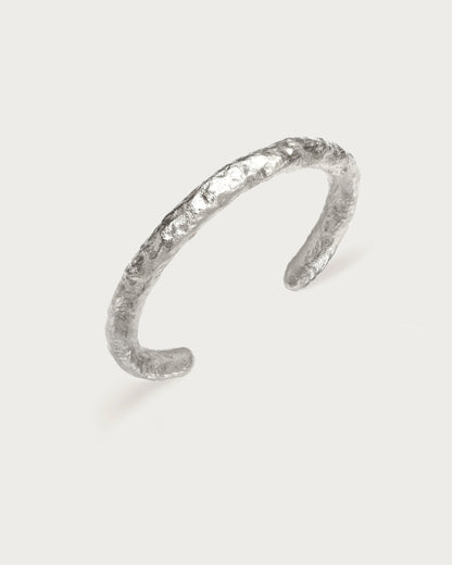 Lily Bangle in Silver