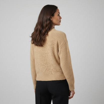 Sweater with art face
